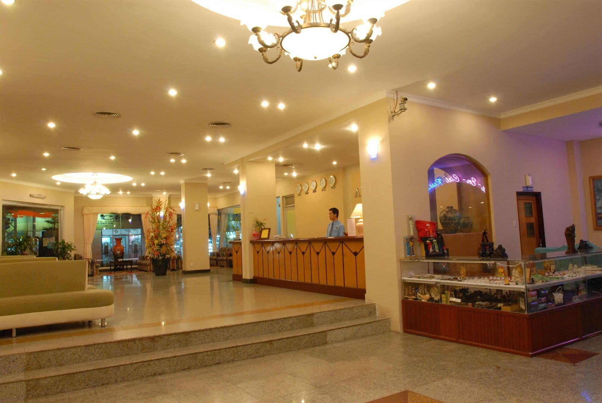 Thien Hong - Arc En Ciel Hotel Hô Chi Minh-Ville Extérieur photo